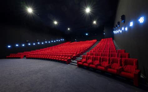 Kino in Ebikon: Pathé Schweiz Kinos, aktuelle Filme.